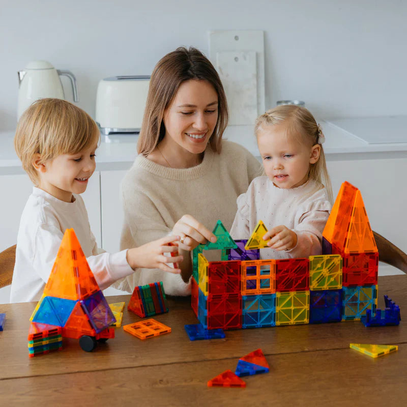 Placas magnéticas de construção para crianças – criatividade e desenvolvimento de competências